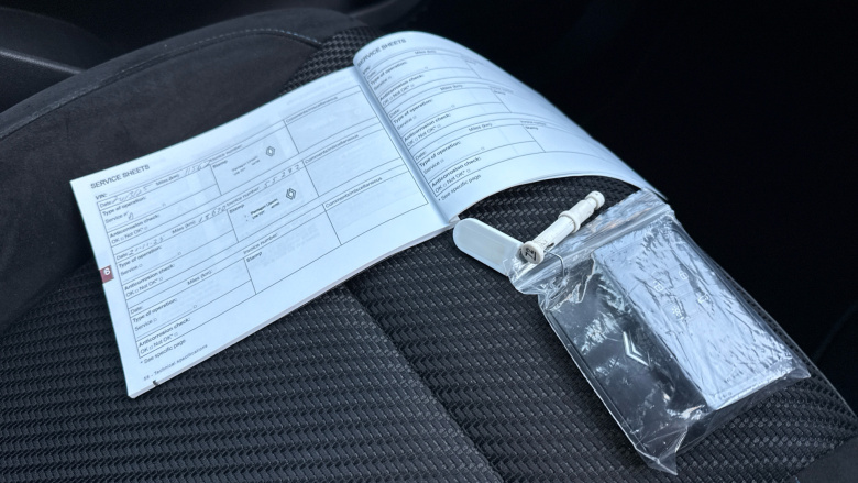 Renault Austral E-Tech FHEV Iconic Esprit Alpine 5dr Auto 4C Hybrid Estate